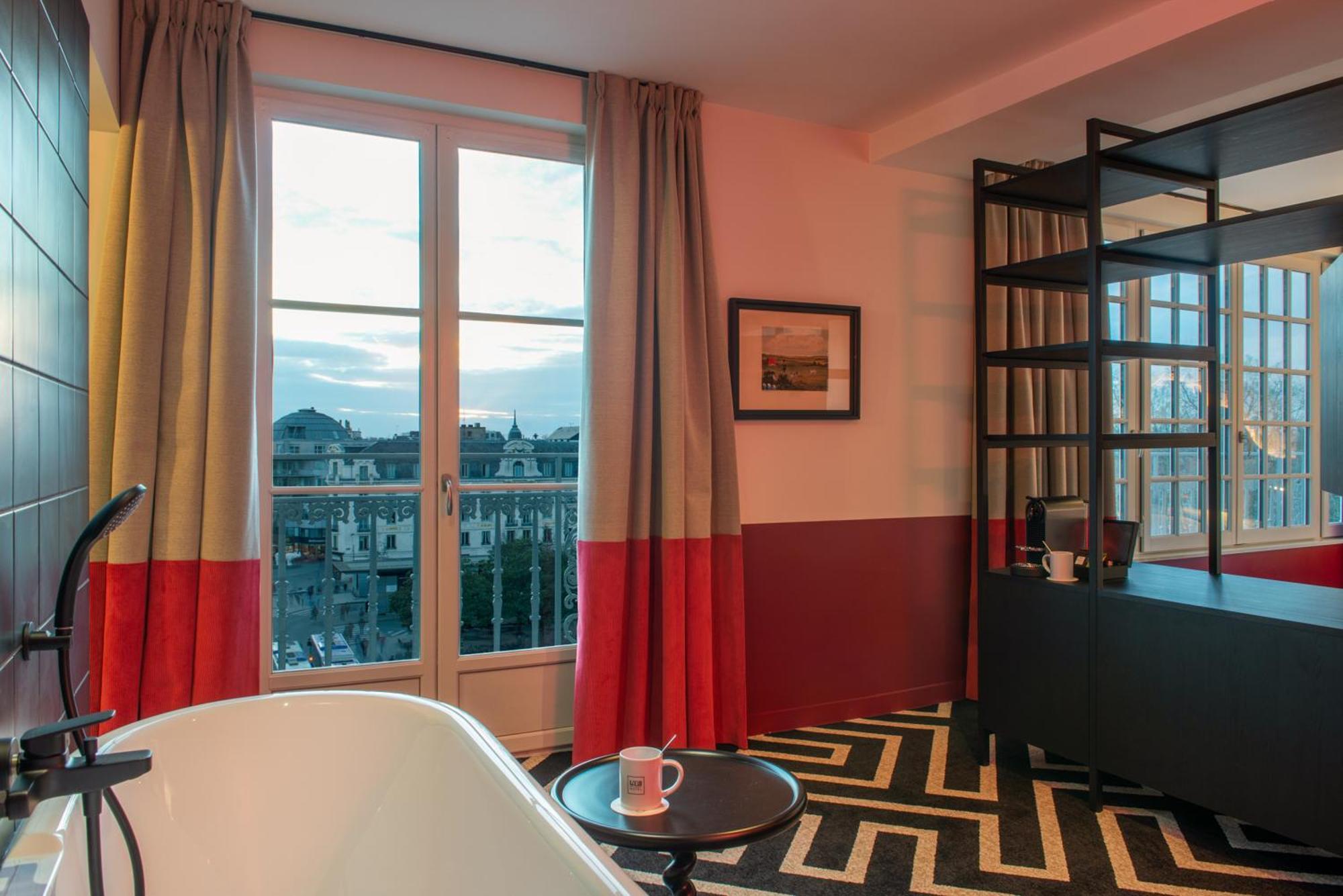 Labe Hotel Tours Centre Gare Exterior photo