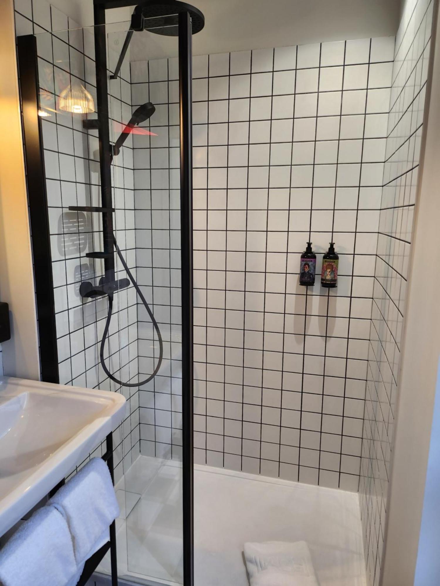 Labe Hotel Tours Centre Gare Exterior photo