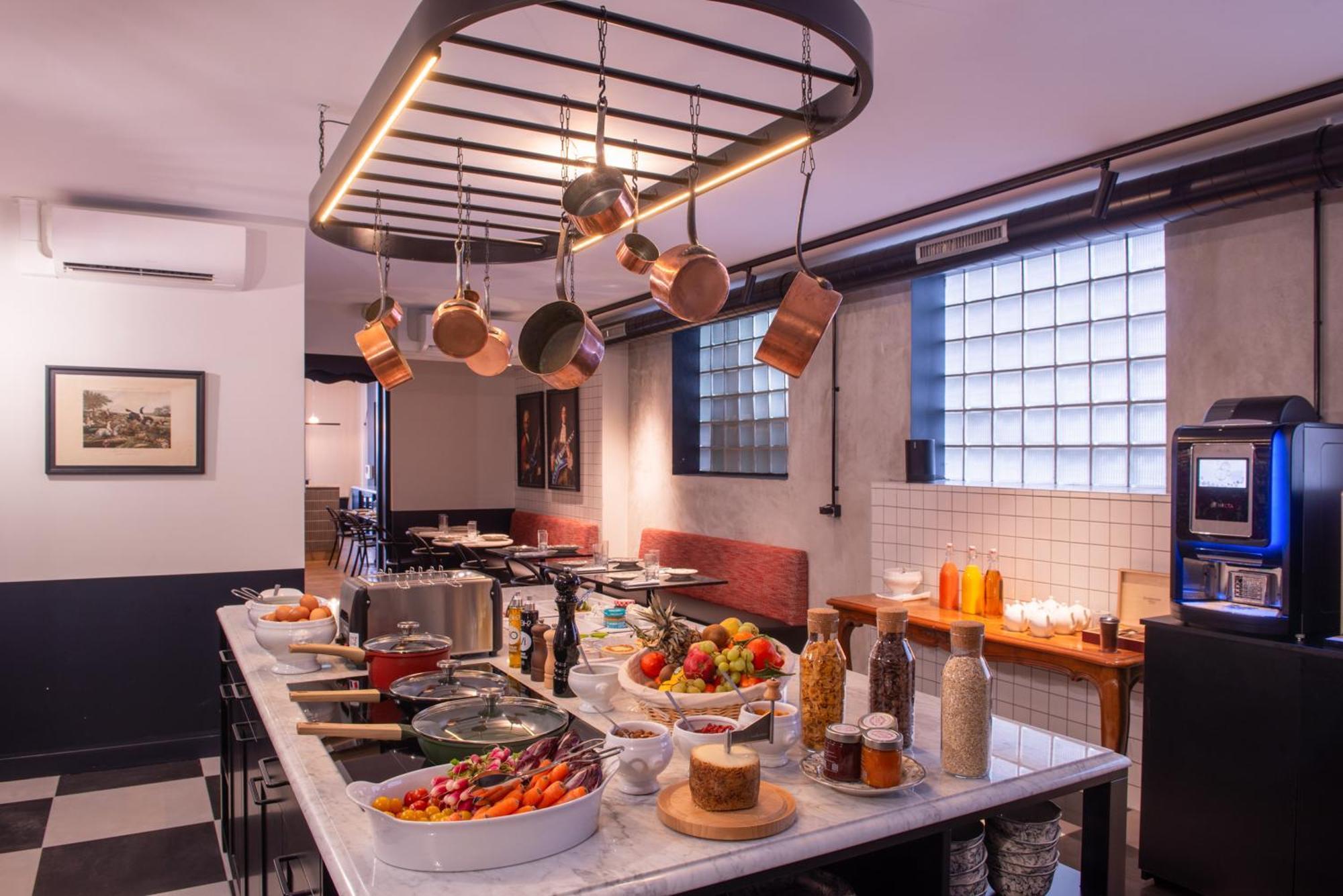 Labe Hotel Tours Centre Gare Exterior photo