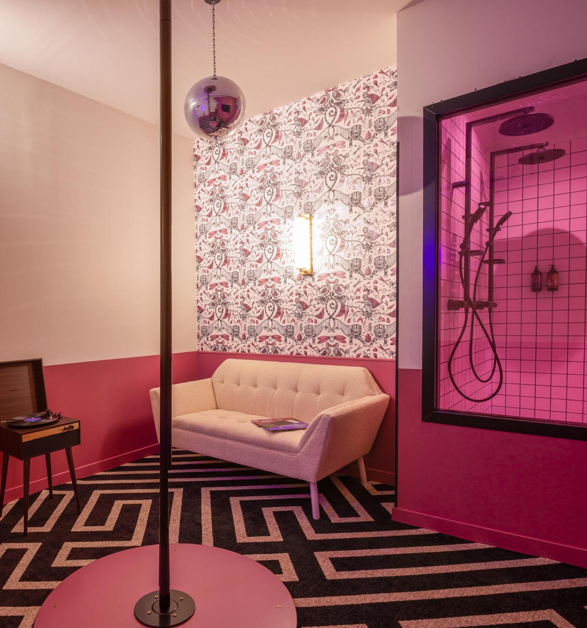 Labe Hotel Tours Centre Gare Exterior photo